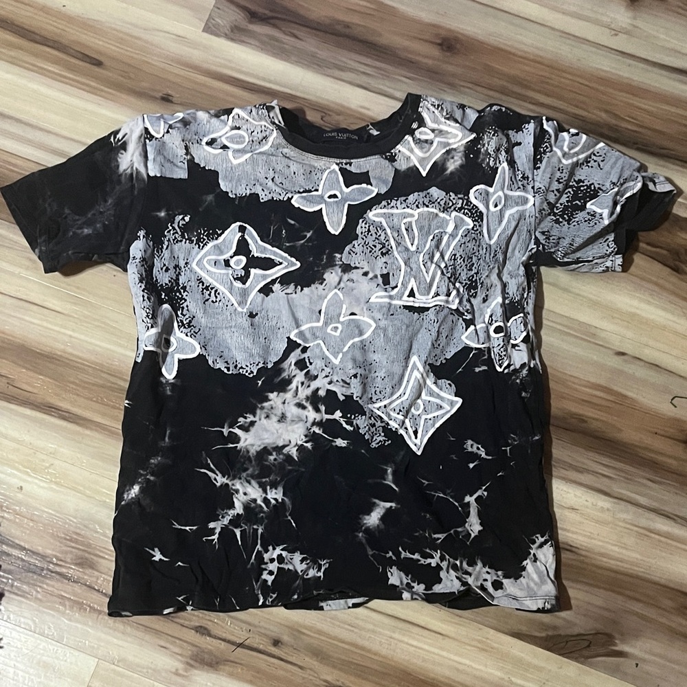 Men’s Louis Vuitton Shirt